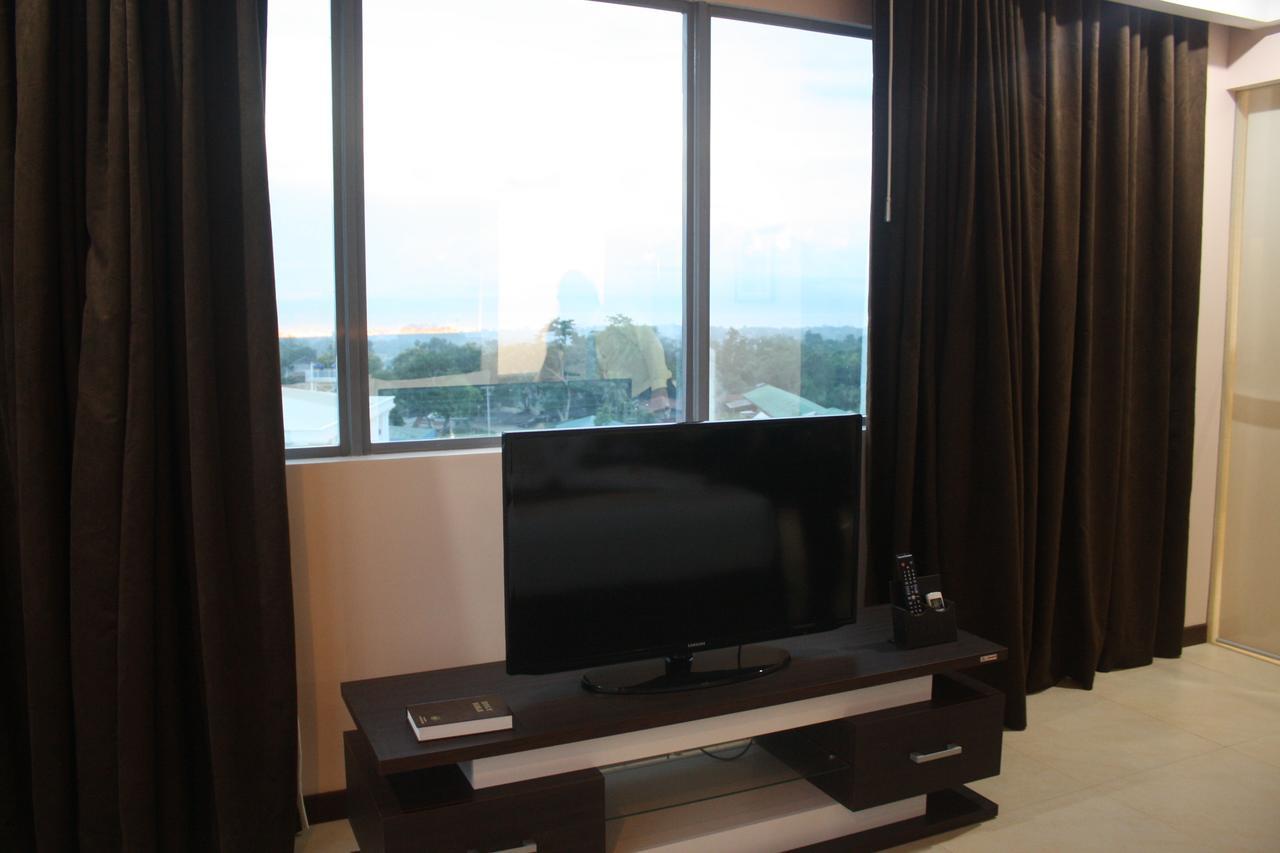 Kew 3* Tagbilaran City